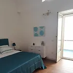 Apartment Un Nido Su *