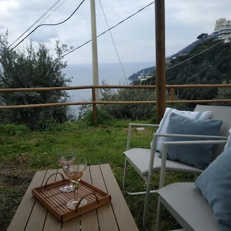 Un Nido Su Amalfi